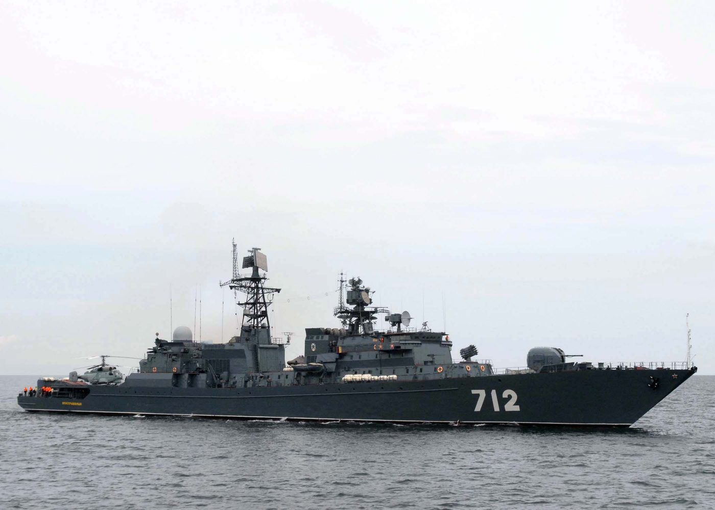 Russisch oorlogsschip RFS Neustrashimy vaart maandenlang voor Belgische kust